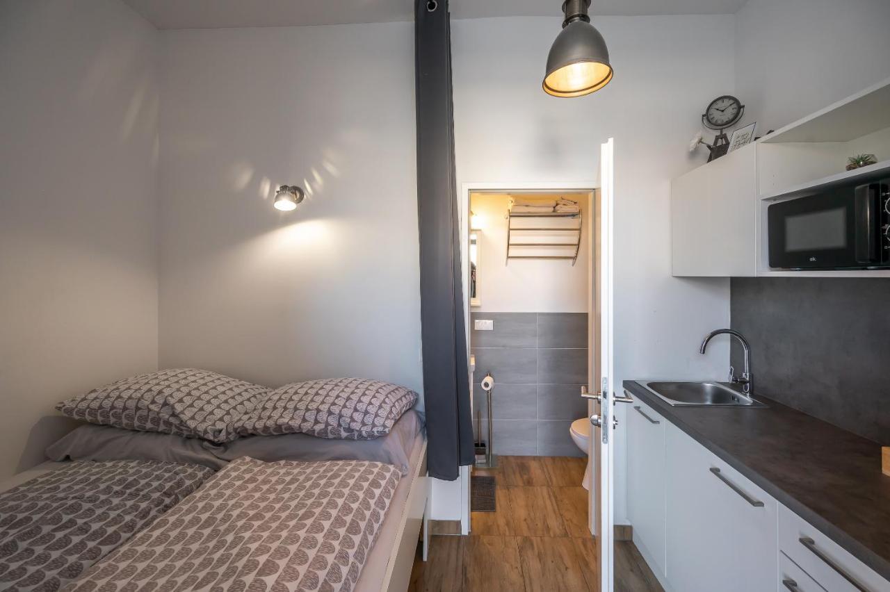 City Center Lofts Bécs Szoba fotó